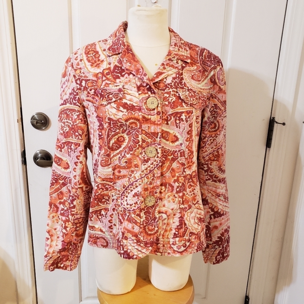 Coldwater Size 12 Paisley Button-Up Women's Top